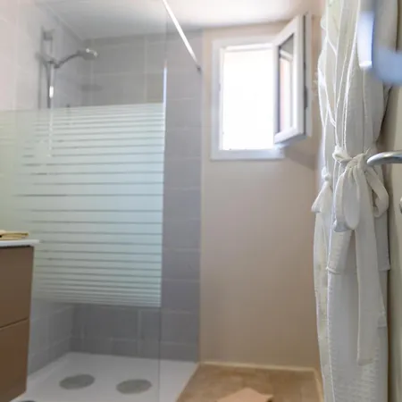 La Des Raspes - Sejour - Adult Only Bed and Breakfast Viala-du-Tarn